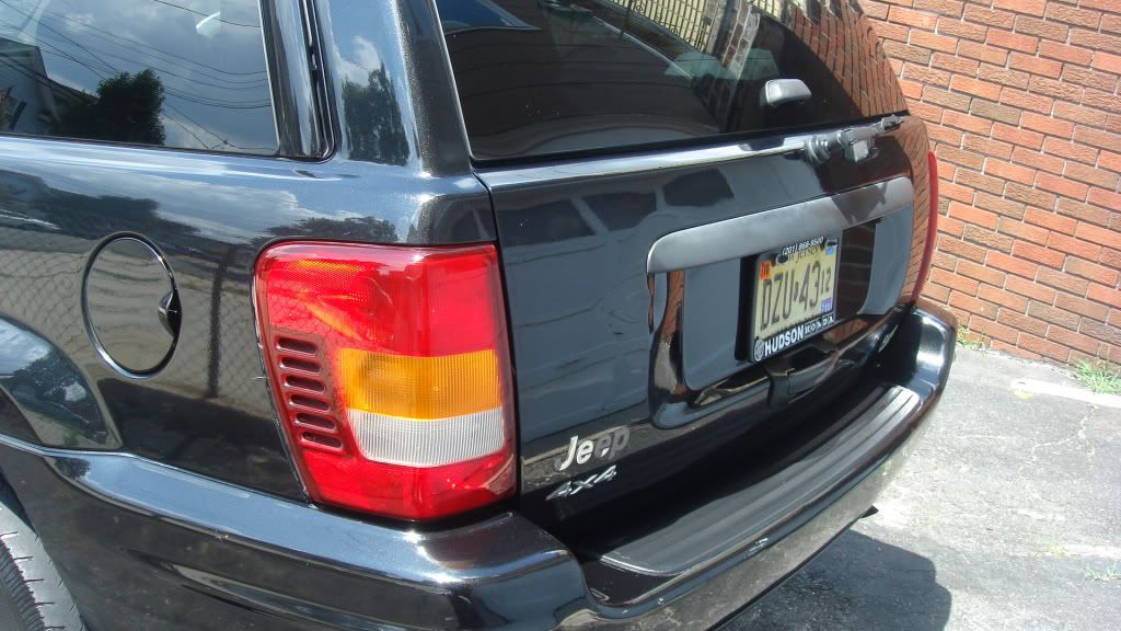 02 GRAND CHEROKEE D