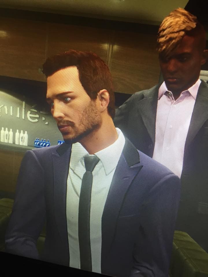 11949730_10205120355667741_993530181_n_z